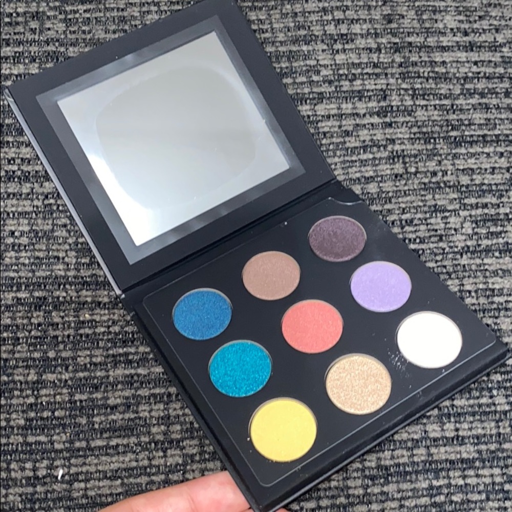 Make up for ever palette 9 shadows